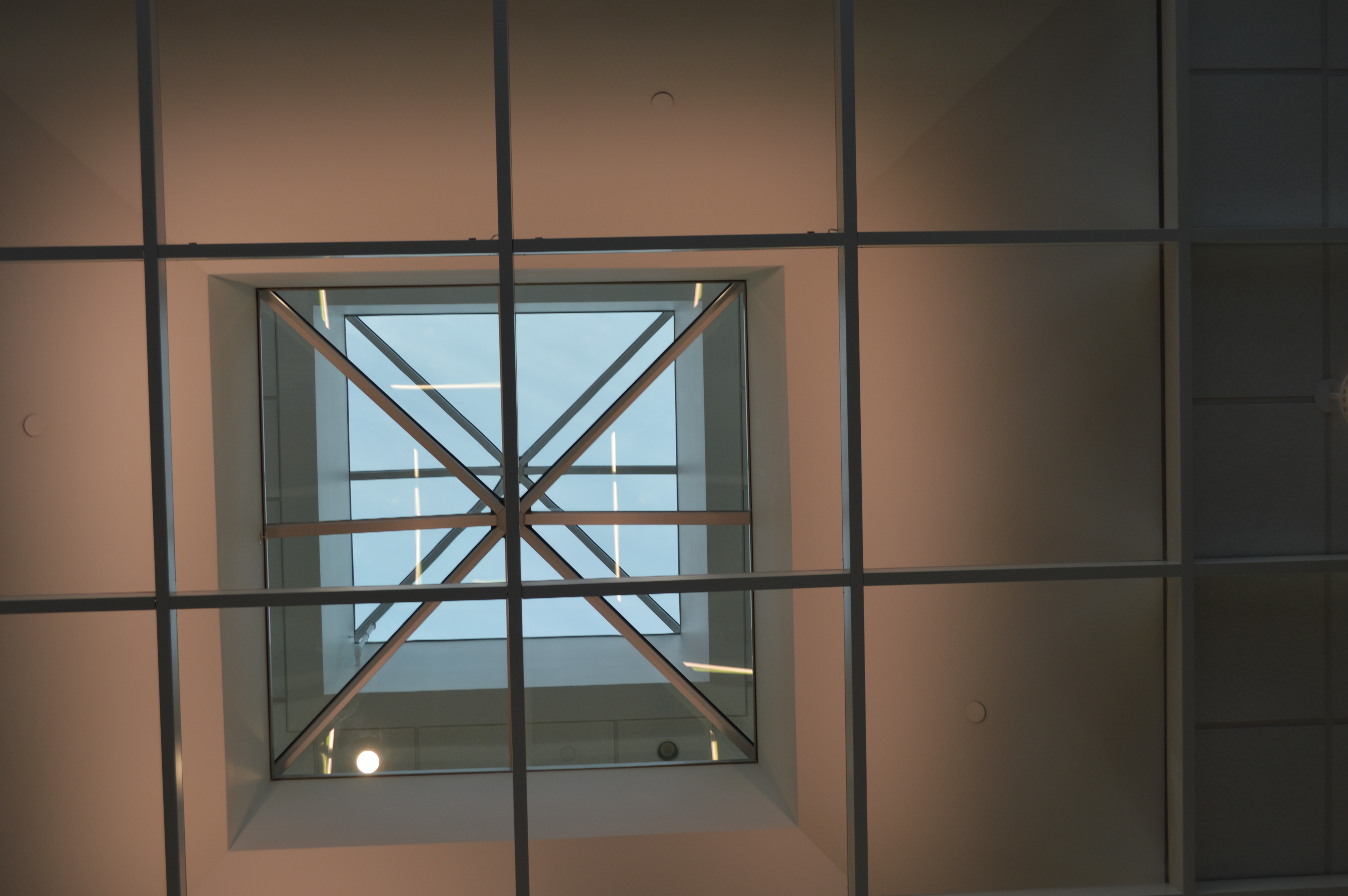 Open Beam Suspended Decorative Grid Metal Ceiling System