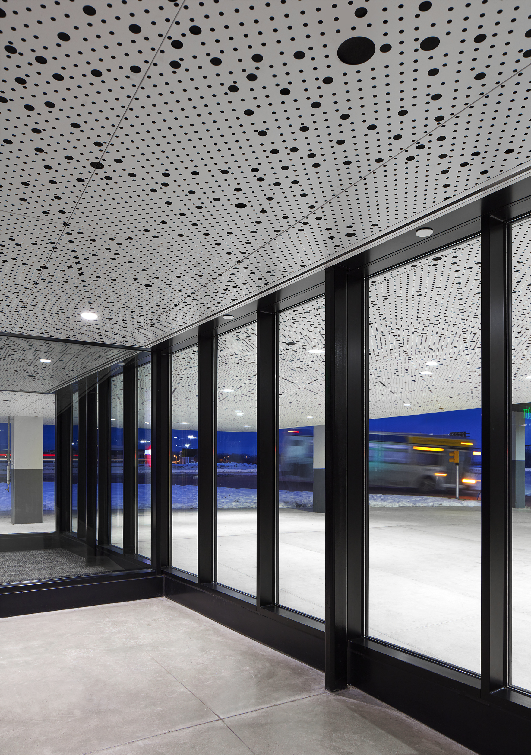 Visons 100 Torsion Spring Metal Ceiling and Panels